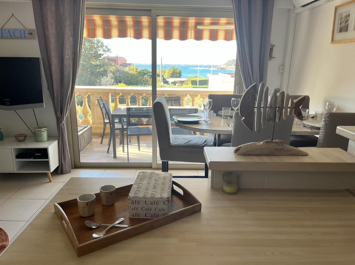 Appartement Face A La Plage Saint-Raphaël المظهر الخارجي الصورة